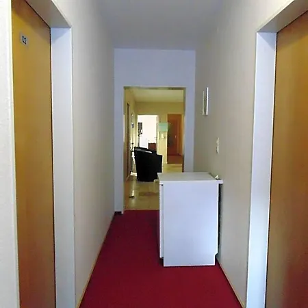 فندق Seehaus 3*