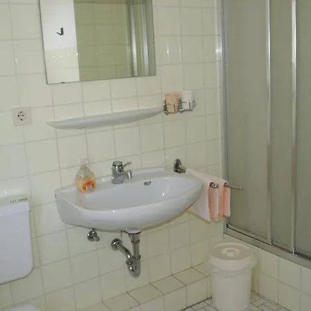 Отель Seehaus 2*